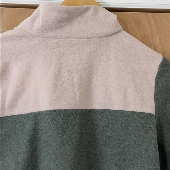 North face lightweight fleece girls XL - Picture 9 of 10